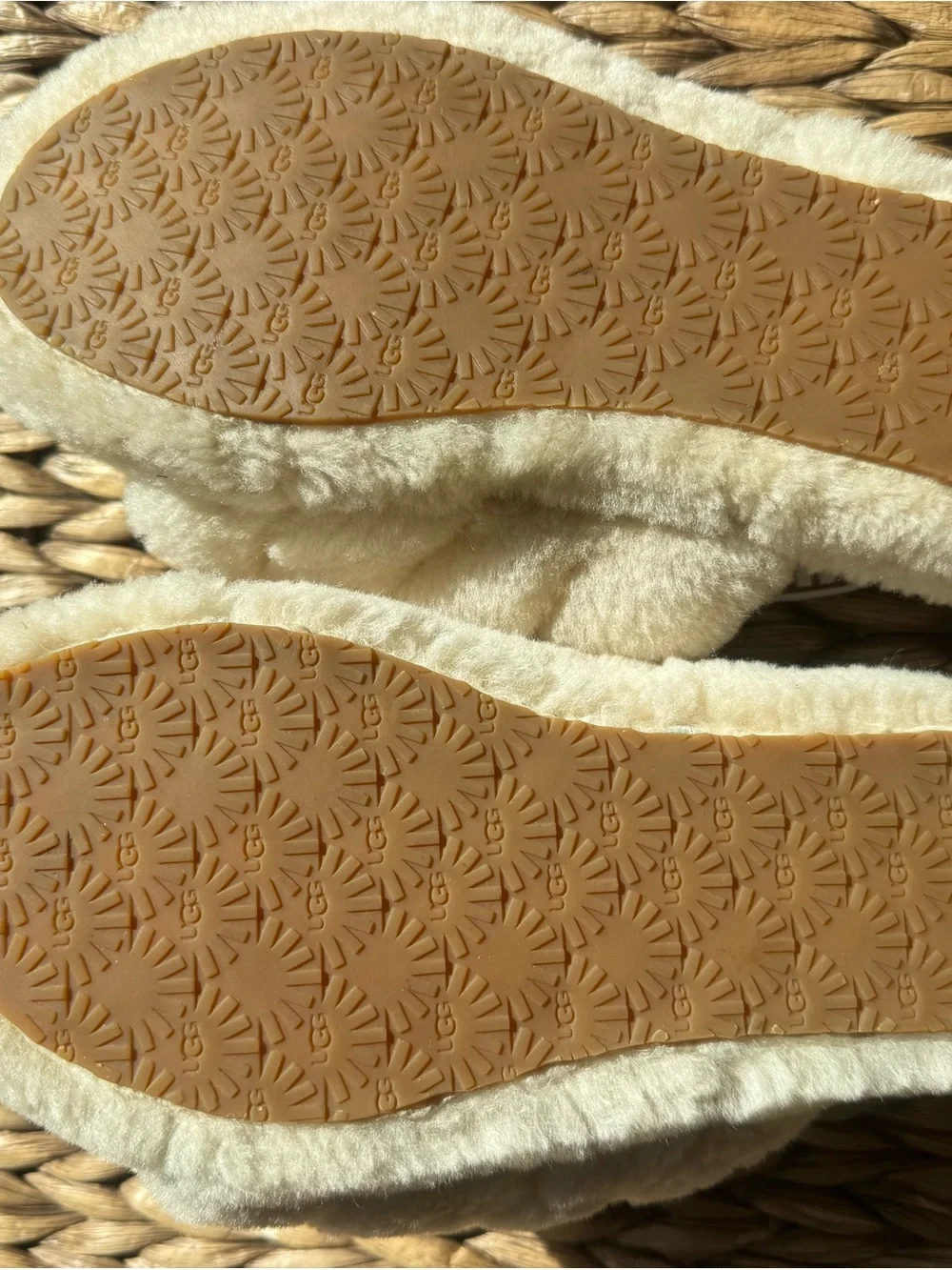 UGG kids Plush Sheepskin Slide Sandals in Cream